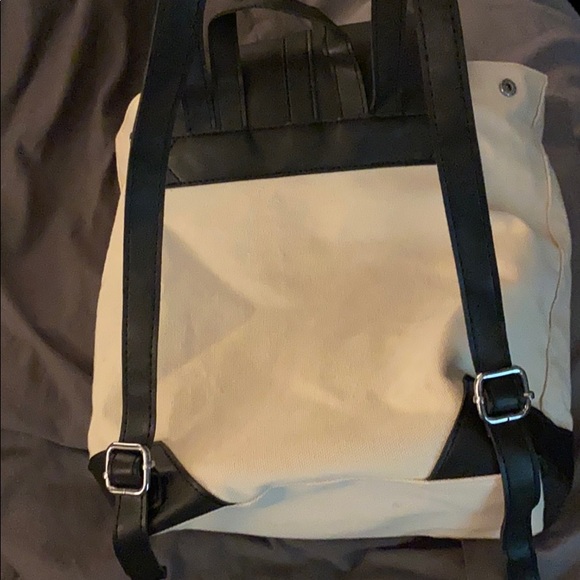 Women’s mini canvas backpack - Picture 4 of 8